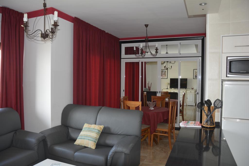 Apartamentos Mediterraneo Marbella Exterior photo