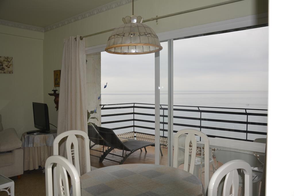Apartamentos Mediterraneo Marbella Exterior photo